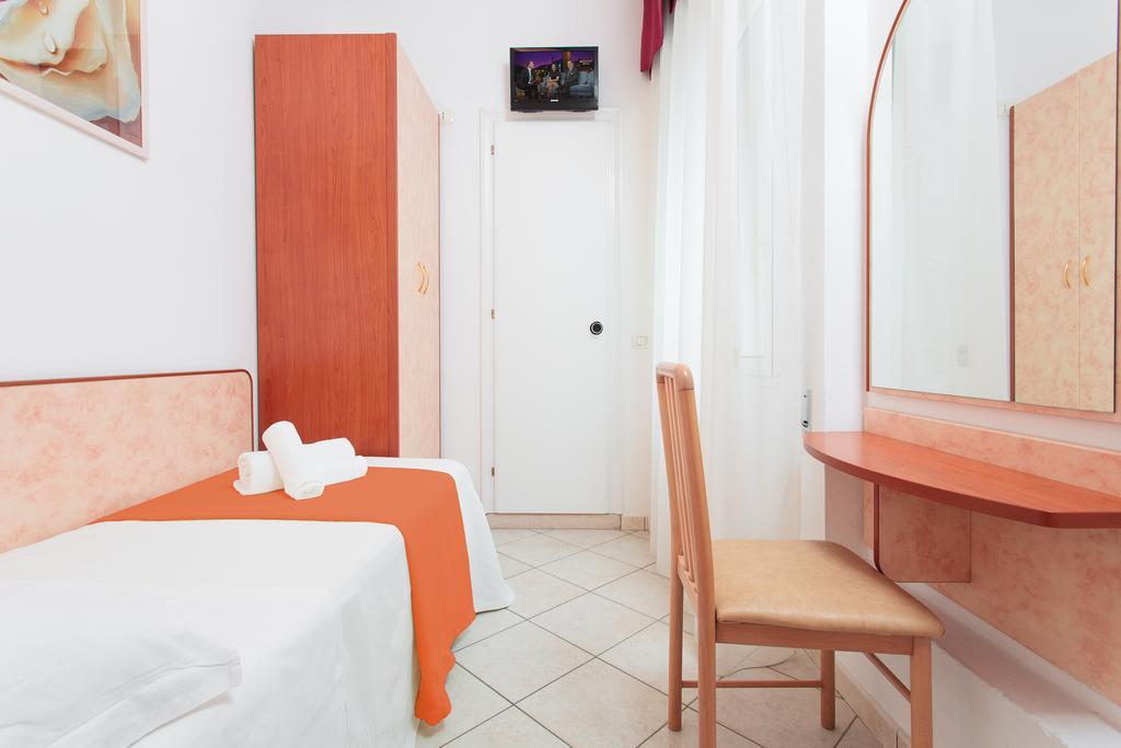 Hotel San Marco Milano Marittima Oda fotoğraf